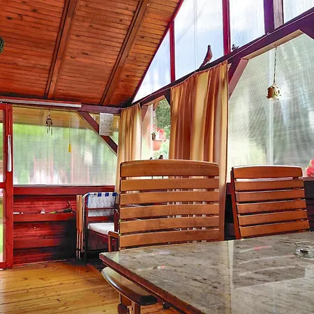 Casa de Férias 2 Bedroom Beautiful In Wilcze (Greater Poland)